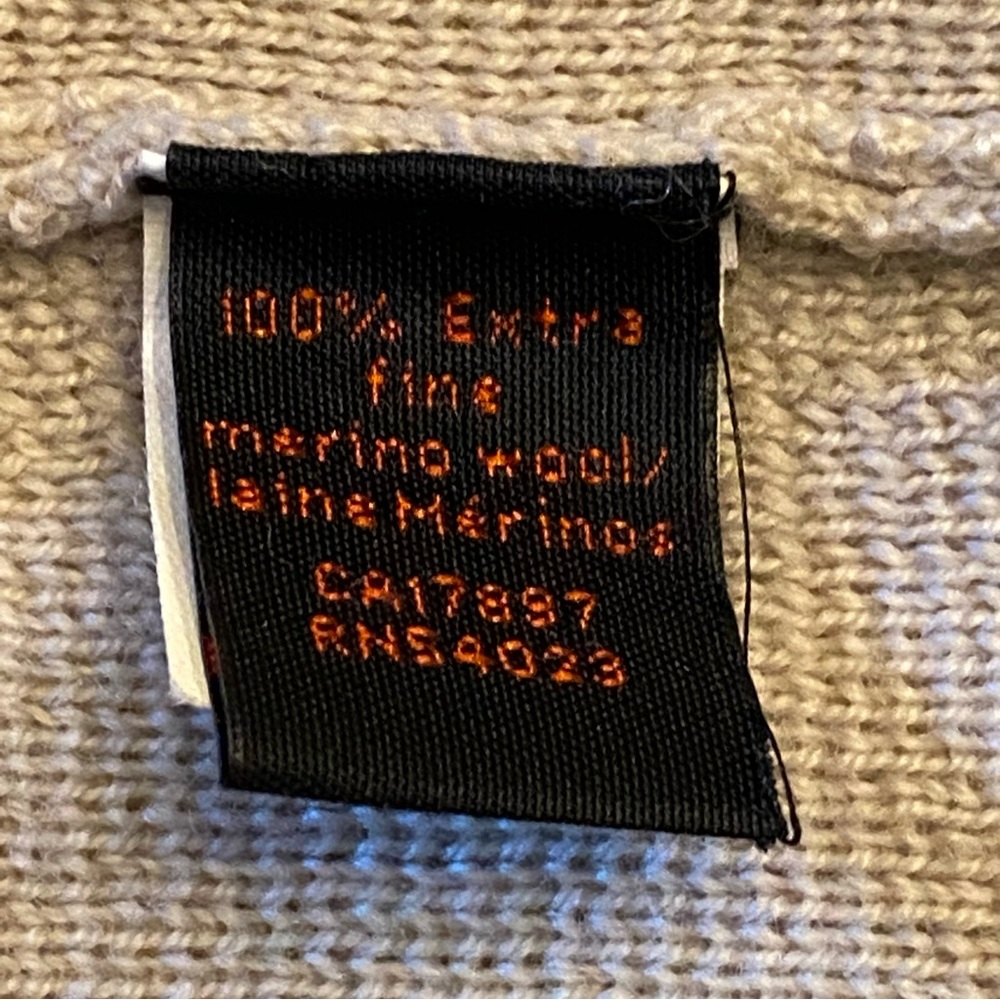 NWOT Banana Republic Men’s Pullover 1/2 Zip Sweater! - Picture 11 of 11